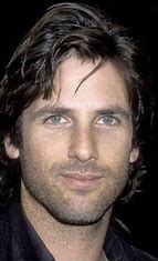 Hart Bochner